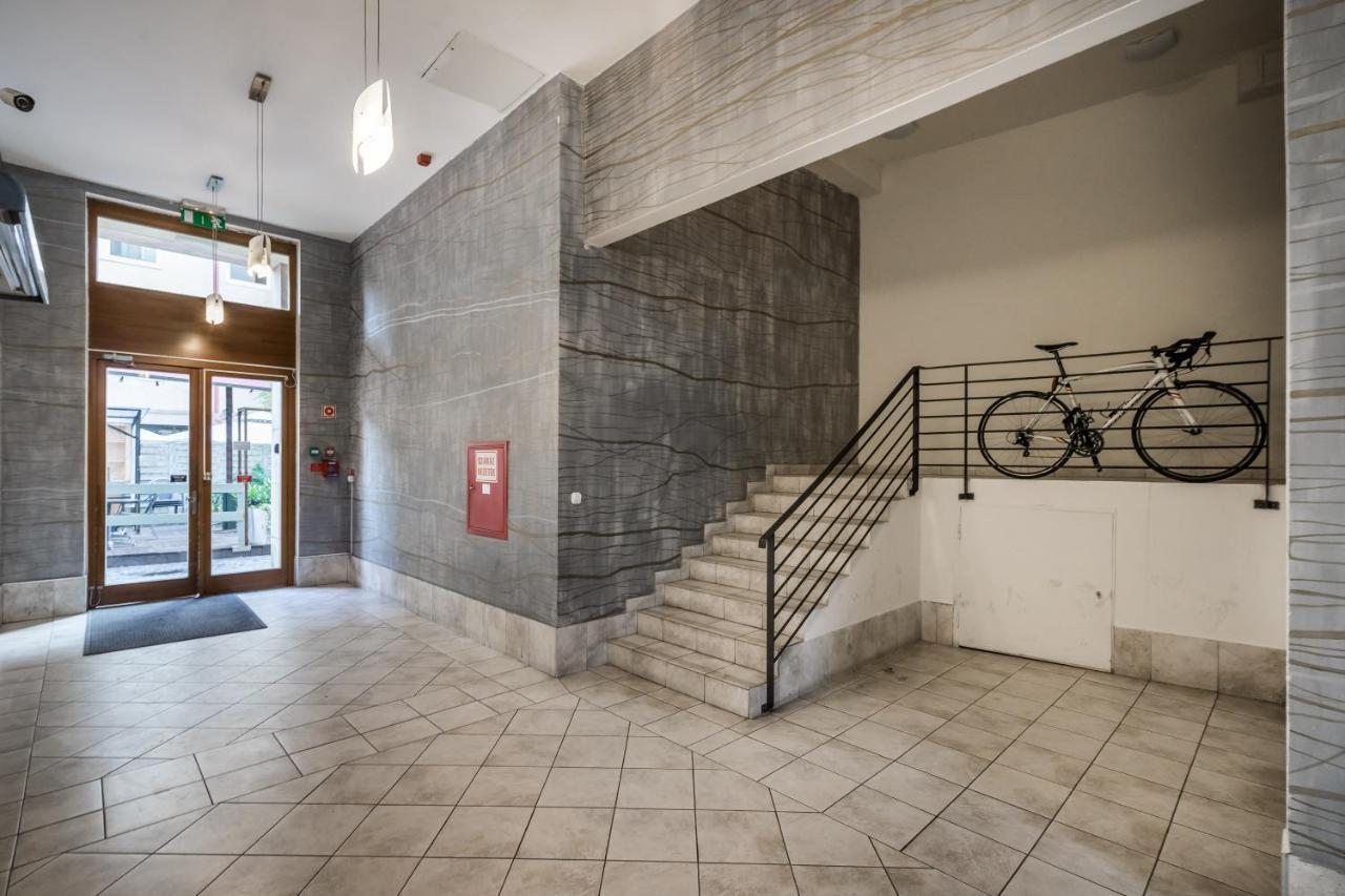 Bpr Timber Loft Home With Balcony Budapest Eksteriør bilde