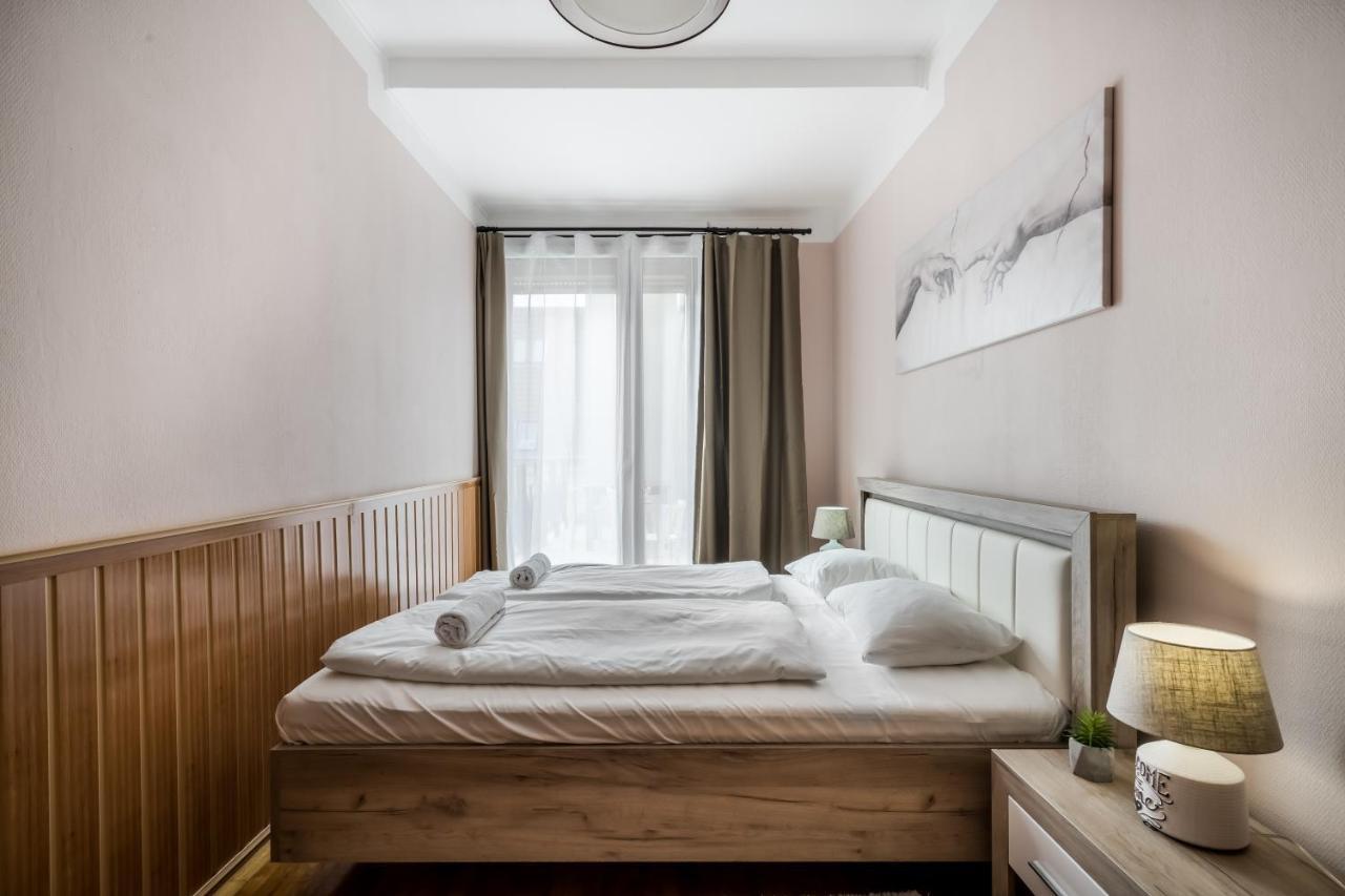 Bpr Timber Loft Home With Balcony Budapest Eksteriør bilde